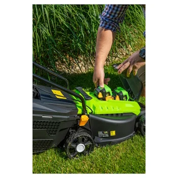 Fieldmann akumulatorska kosilica za travu 2x20V FZR 70330-0 Fieldmann akumulatorska kosilica za travu 2x20V FZR 70330-0