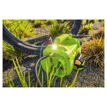 Fieldmann akumulatorski kompresor 20V FDAK 70205-0 Fieldmann akumulatorski kompresor 20V FDAK 70205-0