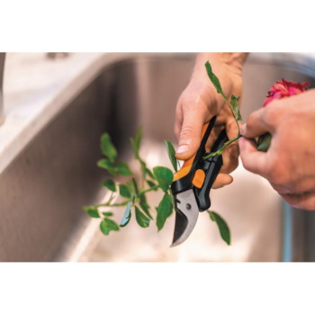 Fiskars makaze za cveće 1051601 -3