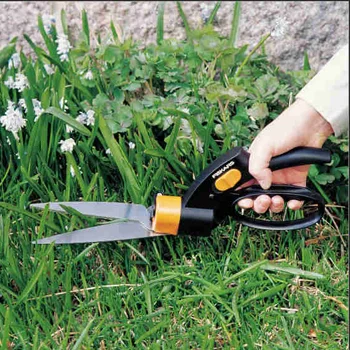 Fiskars makaze za travu 322mm 113680 Fiskars makaze za travu 322mm 113680