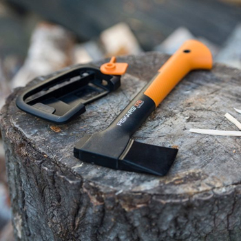 Fiskars sekira XS X7 121423 Fiskars sekira XS X7 121423