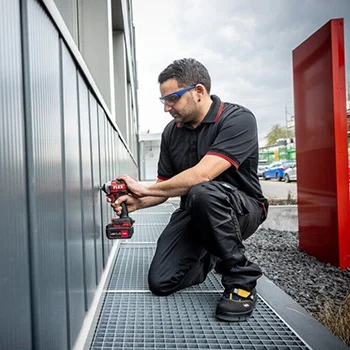 Flex akumulatorski udarni odvijač ID 1/4 Flex akumulatorski udarni odvijač ID 1/4