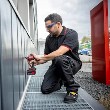 Flex akumulatorski udarni odvijač IW 1/4 Flex akumulatorski udarni odvijač IW 1/4