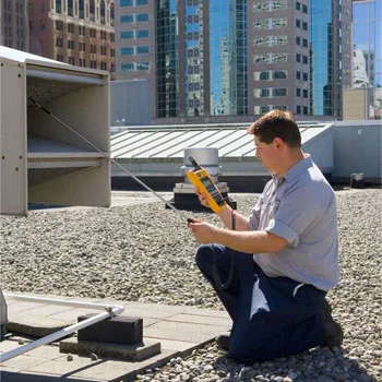 Fluke merač kvaliteta vazduha (AirMeter) za kontrolu parametara vazduha u prostoru 975V-2