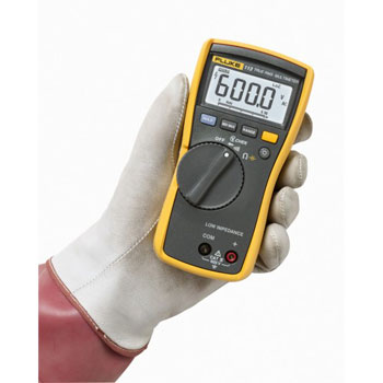Fluke True RMS multimetar za električare i elektroinstalatere 113 Fluke True RMS multimetar za električare i elektroinstalatere 113