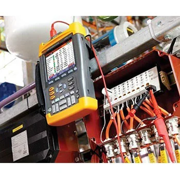 Fluke prenosni ručni osciloskopi za napredno industrijsko održavanje, servisne radionice i istraživačke laboratorije 190-504/S-2 Fluke prenosni ručni osciloskopi za napredno industrijsko održavanje, servisne radionice i istraživačke laboratorije 190-504/S-2