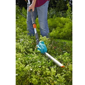 Gardena aku teleskopski trimer za živu ogradu THS 42/18V P4A GA 14732-20-3