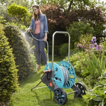 Gardena motalica sa crevom Cleverroll M Flex 3/4 Gardena motalica sa crevom Cleverroll M Flex 3/4