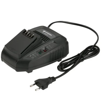 Gardena punjač za baterije + 1 baterija SET 18V 2,5AH P4A GA 14906-20 Gardena punjač za baterije + 1 baterija SET 18V 2,5AH P4A GA 14906-20