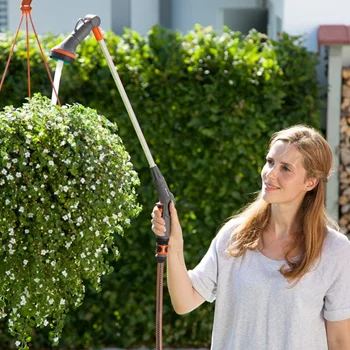 Gardena štapna prskalica za viseće saksije GA 18335-20 Gardena štapna prskalica za viseće saksije GA 18335-20