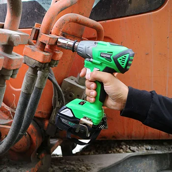 Garden Master akumulatorski udarni odvijač 320Nm 20V Garden Master akumulatorski udarni odvijač 320Nm 20V