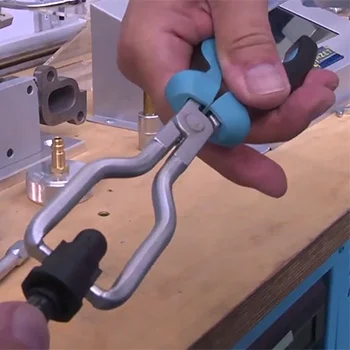 Hazet klešta za cevi goriva HZ-4501-2 Hazet klešta za cevi goriva HZ-4501-2