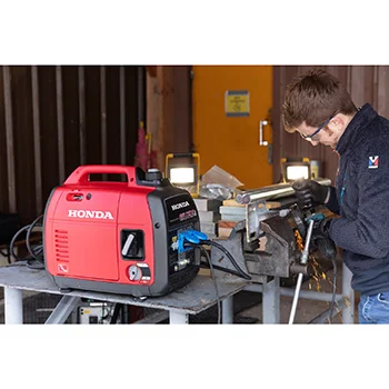 Honda prenosni inverterski agregat monofazni EU22i Honda prenosni inverterski agregat monofazni EU22i