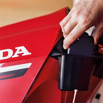 Honda traktorska kosilica za travu HF 2625 HME-4 Honda traktorska kosilica za travu HF 2625 HME-4