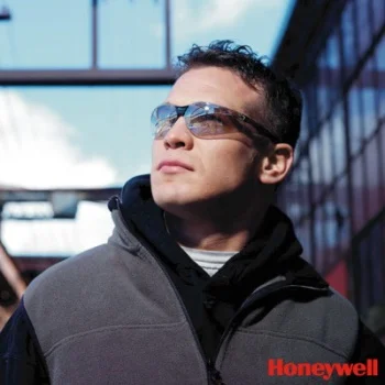 Honeywell zaštitne naočare A800 tamne BD 1015367 Honeywell zaštitne naočare A800 tamne BD 1015367