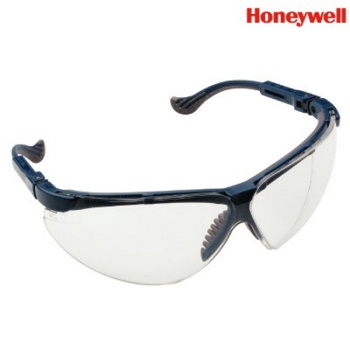 Honeywell zaštitne naočare XC® bele otporne na grebanje i magljenje BD 1011027