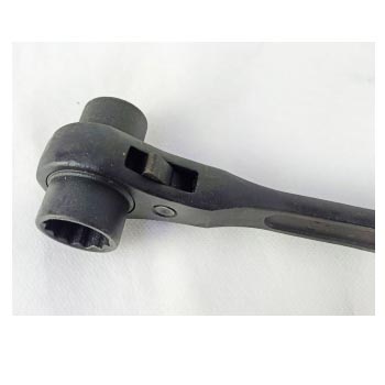 Ingco račna sa duplim nasadnim ključem 17x21mm HRSTW17211 Ingco račna sa duplim nasadnim ključem 17x21mm HRSTW17211