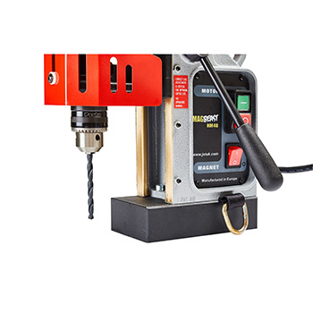 JEI Solutions MagBeast® HM40 magnetna bušilica do 40mm 1100W DRILL-HM40/2 JEI Solutions MagBeast® HM40 magnetna bušilica do 40mm 1100W DRILL-HM40/2