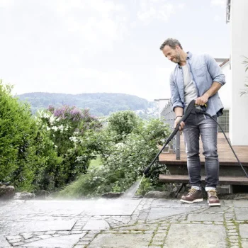 Karcher perač pod pritiskom K4 Compact Karcher perač pod pritiskom K4 Compact