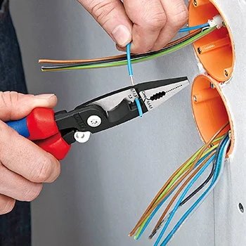Knipex električarska klešta sa 6 funkcija 200mm 13 92 200 Knipex električarska klešta sa 6 funkcija 200mm 13 92 200