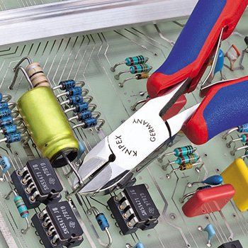 Knipex kose sečice za elektroniku s umetnutom oštricom od tvrdog metala 120mm 77 02 120 H Knipex kose sečice za elektroniku s umetnutom oštricom od tvrdog metala 120mm 77 02 120 H