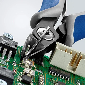 Knipex precizne kose sečice za elektroniku sa stezaljkom 125mm 79 52 125 Knipex precizne kose sečice za elektroniku sa stezaljkom 125mm 79 52 125