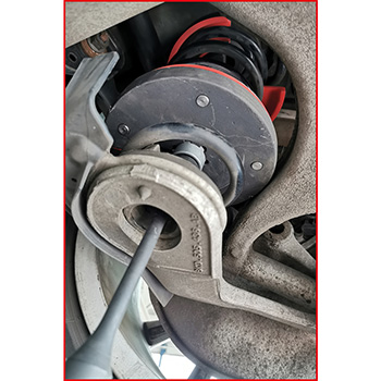 KS Tools set za Audi i Seat teleskopskih centrirnih zatezača za unutrašnje opruge, 11-delni 500.8765 KS Tools set za Audi i Seat teleskopskih centrirnih zatezača za unutrašnje opruge, 11-delni 500.8765