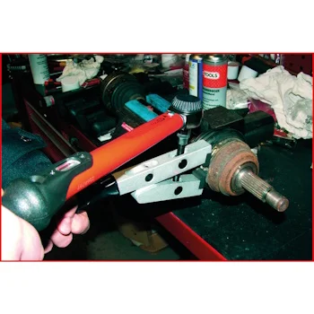 KS Tools klešta za creva za zatezanje okretnim momentom 270mm 115.1056 KS Tools klešta za creva za zatezanje okretnim momentom 270mm 115.1056