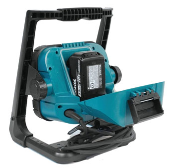 Makita Li-on radna lampa reflektor DEADML805 Makita Li-on radna lampa reflektor DEADML805