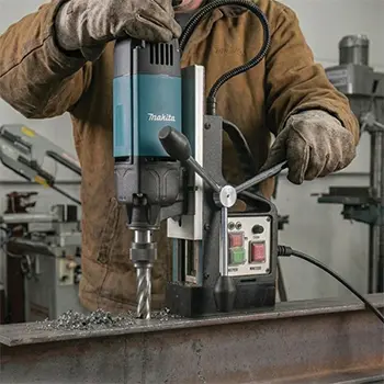 Makita magnetna bušilica HB351 1050 W, 35 mm, 790 o/min-1