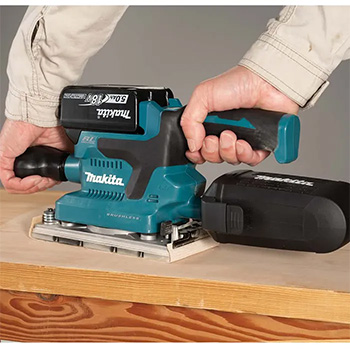 Makita akumulatorska ekscentrična brusilica 18V LXT DBO380Z Makita akumulatorska ekscentrična brusilica 18V LXT DBO380Z