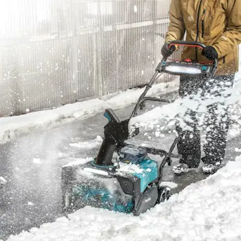 Makita akumulatorski čistač snega 40V XGT SN001GZ-2