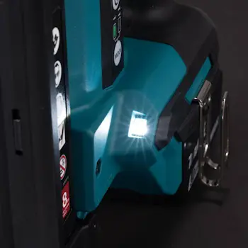 Makita aku heftalica 18V LXT DST630Z-2 Makita aku heftalica 18V LXT DST630Z-2
