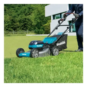 Makita akumulatorska kosilica LM002GT201 + POKLON Makita baterija XGT Li-ion 40V/4.0Ah BL4040F 1910N6-8-2 Makita akumulatorska kosilica LM002GT201 + POKLON Makita baterija XGT Li-ion 40V/4.0Ah BL4040F 1910N6-8-2