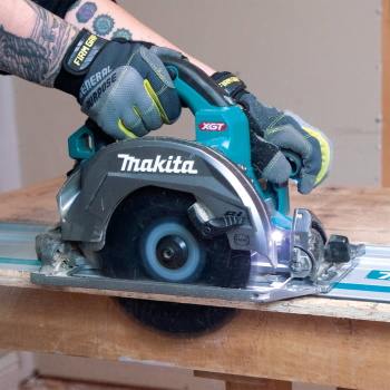 Makita akumulatorska ručna kružna testera 40V max XGT bez baterije i punjača HS004GZ Makita akumulatorska ručna kružna testera 40V max XGT bez baterije i punjača HS004GZ