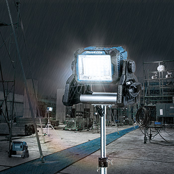 Makita akumulatorska LED lampa reflektor LXT DEADML811 Makita akumulatorska LED lampa reflektor LXT DEADML811