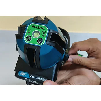 Makita akumulatorski laser sa ukrštenim linijama 12V max CXT SK40GD-2