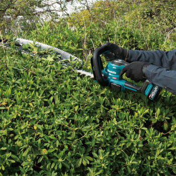 Makita akumulatorske makaze za živu ogradu bez baterije i punjača 40V XGT 600mm UH021GZ + POKLON Makita baterija XGT Li-ion 40V/4.0Ah BL4040F 1910N6-8 Makita akumulatorske makaze za živu ogradu bez baterije i punjača 40V XGT 600mm UH021GZ + POKLON Makita baterija XGT Li-ion 40V/4.0Ah BL4040F 1910N6-8