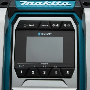 Makita akumulatorski bluetooth radio bez baterije i punjača MR006GZ Makita akumulatorski bluetooth radio bez baterije i punjača MR006GZ