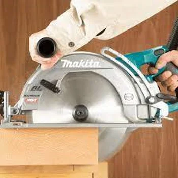 Makita akumulatorska kružna testera 40V RS002GT101 Makita akumulatorska kružna testera 40V RS002GT101