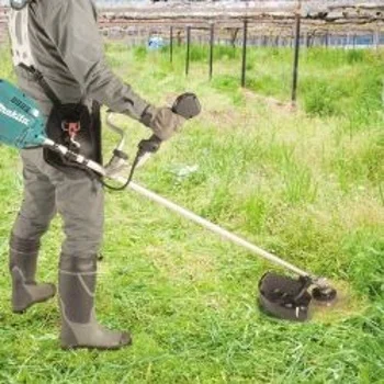 Makita akumulatorski trimer XGT 2x40V UR012GZ + starter set XGT (2 x 5Ah BL4050F + brzi punjač DC40RA) 1911V6-0-5