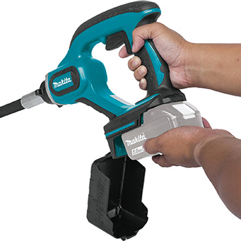 Makita akumulatorski vibrator za beton DVR450RFE Makita akumulatorski vibrator za beton DVR450RFE