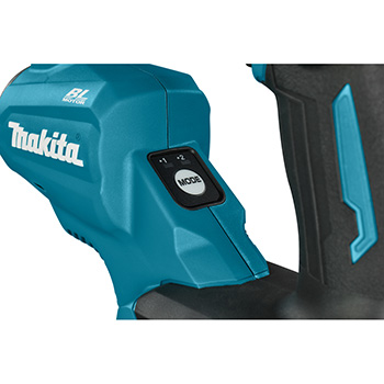 Makita akumulatorski vibrator za beton XGT 40V max VR003GZ-4