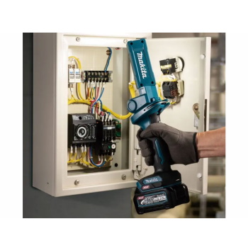 Makita akumulatorska LED lampa 40V XGT Li-ion ML006GX Makita akumulatorska LED lampa 40V XGT Li-ion ML006GX