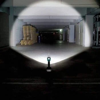 Makita akumulatorska LED lampa 18V DEBDML808 Makita akumulatorska LED lampa 18V DEBDML808