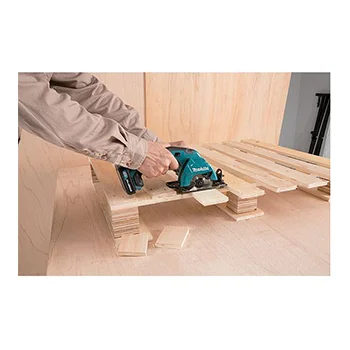 Makita akumulatorska ručna kružna testera HS301DZ Makita akumulatorska ručna kružna testera HS301DZ