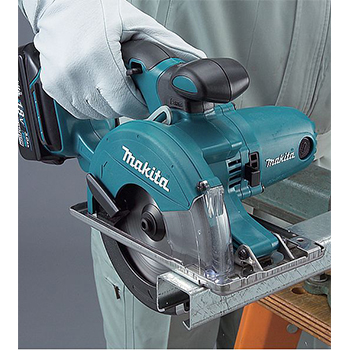 Makita akumulatorska testera za metal DCS550Z-1