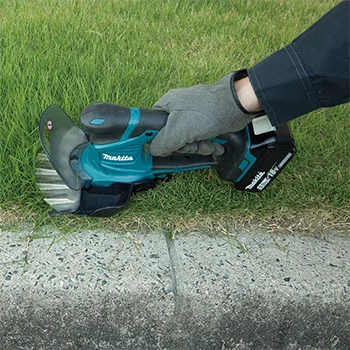 Makita akumulatorske makaze za travu UM603DZ Makita akumulatorske makaze za travu UM603DZ