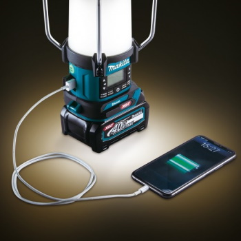 Makita akumulatorski radio sa fenjerom 40V XGT MR009GZ Makita akumulatorski radio sa fenjerom 40V XGT MR009GZ