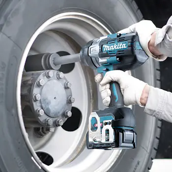 Makita akumulatorski udarni odvijač 40V max XGT Solo TW011GZ-1